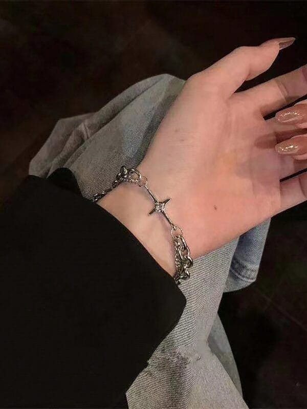 ROMWE Goth 1 Peça Moda Ferro Liga Cruz Decoração De Strass Pulseira De Corrente Para Mulheres Para Presente De Namoro