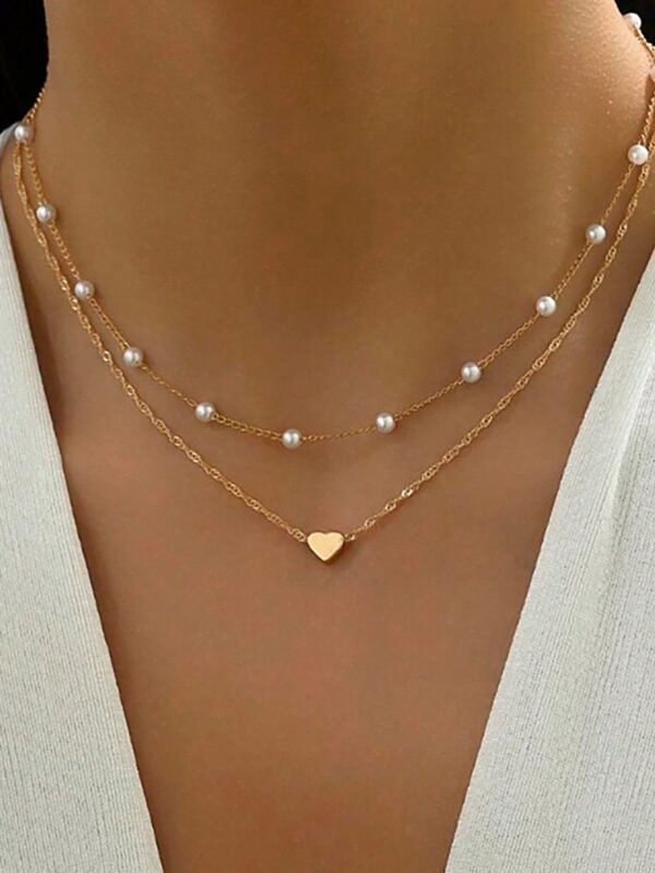 Colar Elegante com Colar Gargantilha e Pingente em Forma de Coração com Pérolas Falsas, Simples e Elegante, Joia Versátil para Uso Diário e Festas, Joia Feminina (Número Aleatório de Pérolas Falsas)