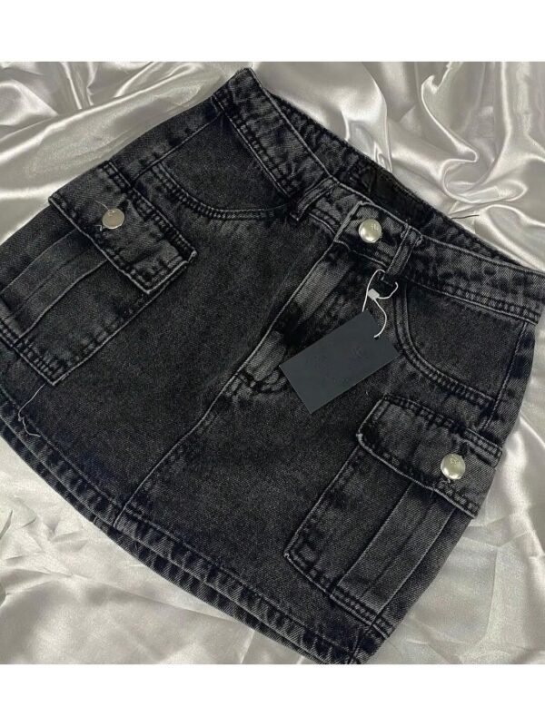 Saía jeans cargo feminina com detalhes grafite vários cores