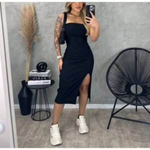 Vestido Tomara que Caia Canelado Midi com Fenda - Elegância e Ousadia