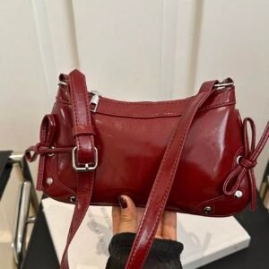 Uma Nova Bolsa Feminina para a Temporada de Outono e Inverno, Bolsa Quadrada de Ombro Retrô da Moda com Abertura com Zíper, Bolsa Leve de Pequena Capacidade para Uso Debaixo do Braço. Adequada para Mulheres, Estudantes e Trabalhadores de Escritório em Trânsito, Uso Casual de Bolsas Pequenas