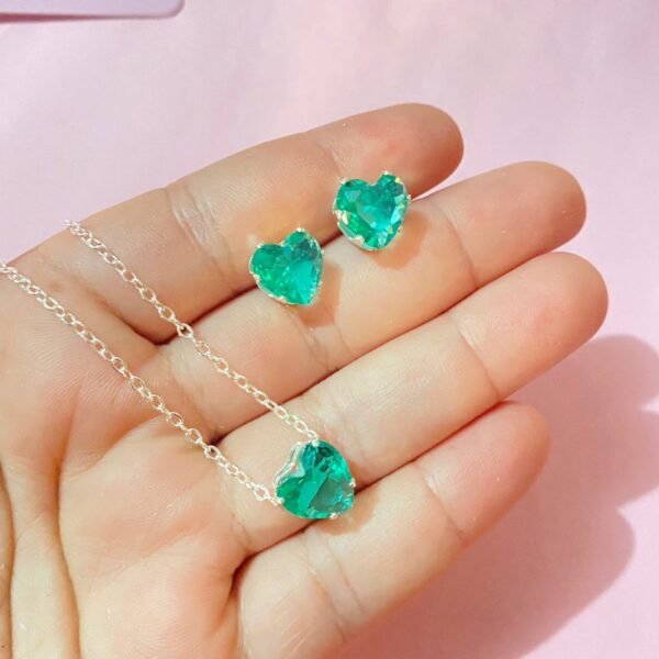 conjunto colar e brinco de coração pedrinha folheado a ouro 18k
