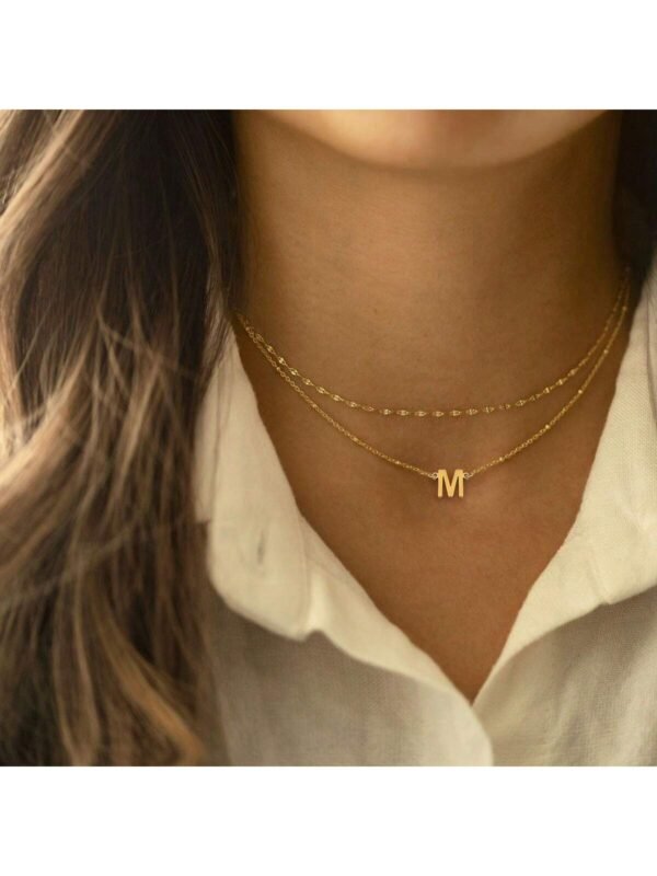 Conjunto de 2 peças de novo e moderno Colar de corrente de grânulo de pingente inicial de aço inoxidável para mulheres.
