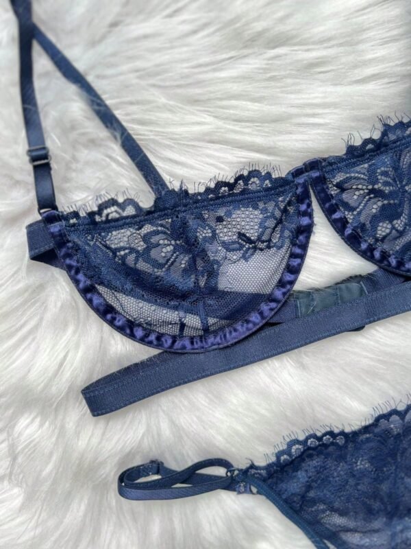 Conjunto Lingerie Sexy Gringa Sutiã Meia Taça Com Aro e Calcinha Regulável De Renda
