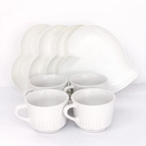 Kit xicaras chá porcelana relevo branca e pratinhos coração sobremesa plástico
