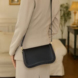 Bolsa feminina baguete ester alça trasversal e ombro ali freitas