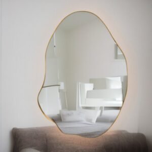 Espelho orgânico com moldura mykonos metalizada dourada rosê prata preta decoração