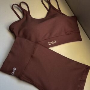 Conjunto fitness feminina para treino super confortável com bojo short roupa academia