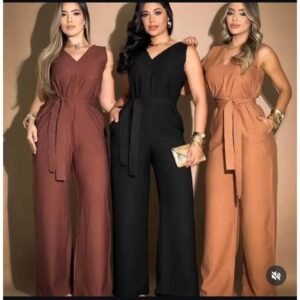 Macacão feminino elegante pantalona longa com cinto, decote em v, costas abertas e bolsos invisíveis, moderno versátil