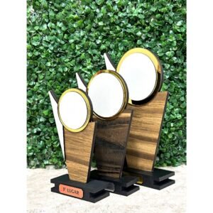 Kit troféus de premiação – design moderno em madeira e acrílico 1º, 2º 3º lugares
